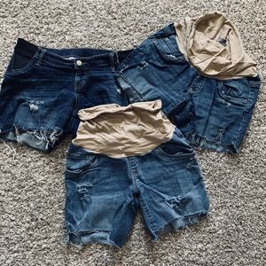 Small maternity shorts